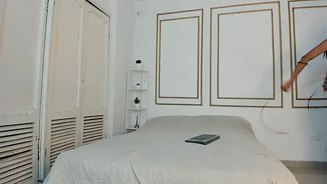 Snapshot of emily_gaviria1 chatting on 02.28.26 emily gaviria1 online show from 02.28.26