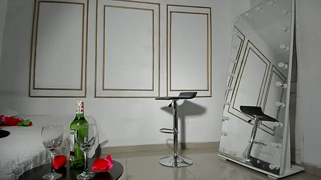 emily gaviria1 online show from 03.08.26