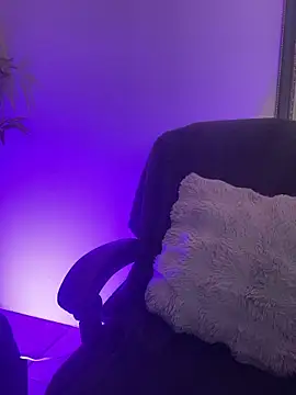 aurora ec online show from 03.25.26