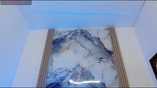 madison mujica  online show from 03.30.26