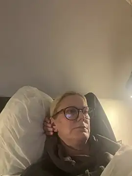 Amelie BlondeXX online show from 03.08.26