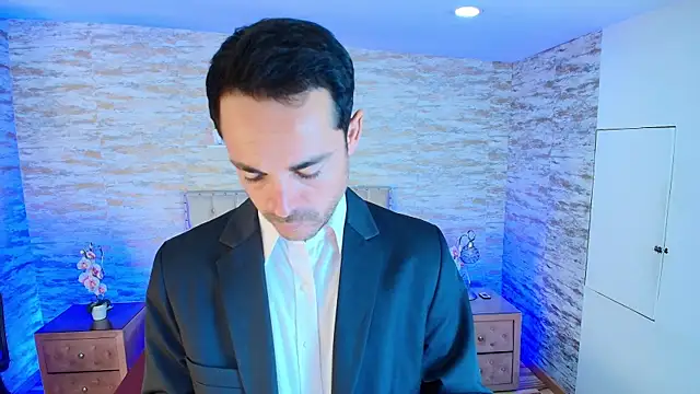 Snapshot of Adams_Sanz chatting on 05.19.26 Adams Sanz online show from 05.19.26