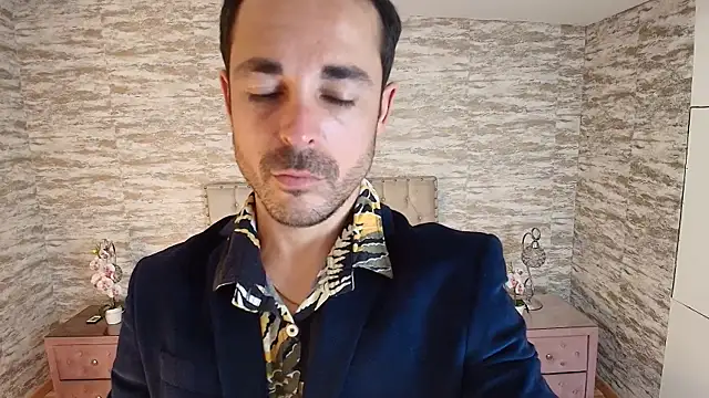 Snapshot of Adams_Sanz chatting on 05.22.26 Adams Sanz online show from 05.22.26