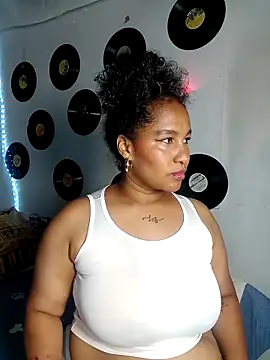 Snapshot of medusafox_ chatting on 03.11.26 medusafox online show from 03.11.26