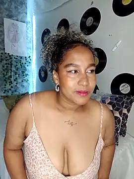 Snapshot of medusafox_ chatting on 03.28.26 medusafox online show from 03.28.26