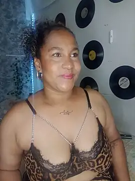 medusafox  online show from 05.09.26