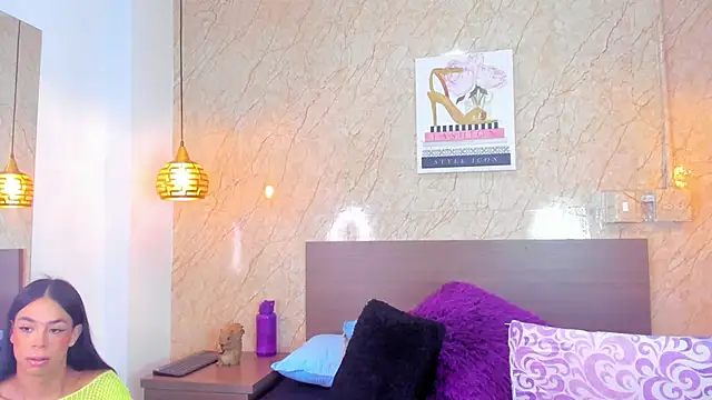 Snapshot of Miia03 chatting on 04.02.26 Miia03 online show from 04.02.26