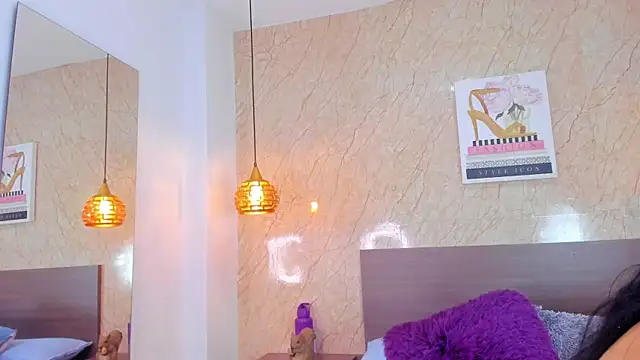 Snapshot of Miia03 chatting on 04.07.26 Miia03 online show from 04.07.26