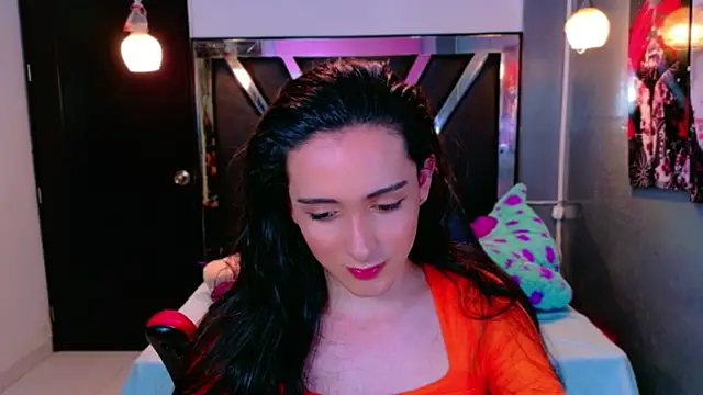 Ivony Giselle online show from 03.10.26