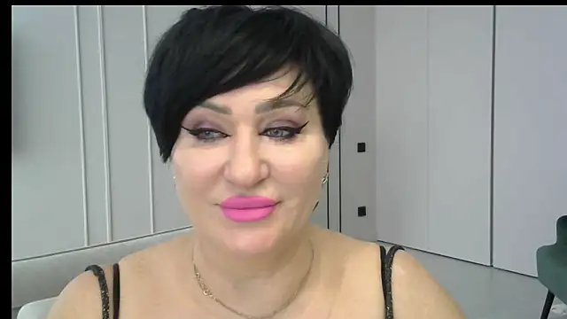 Kleotempt online show from 04.22.26