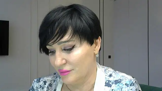 Snapshot of Kleotempt chatting on 05.16.26 Kleotempt online show from 05.16.26