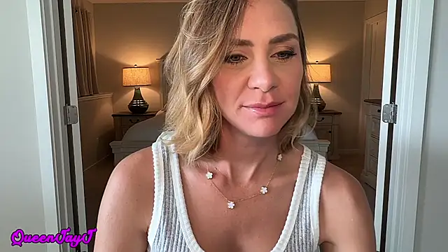 Queenjayj online show from 07.16.26