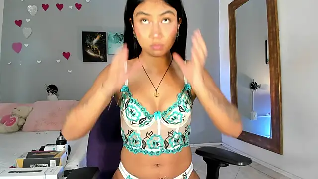 KimTaylorW online show from 03.02.26