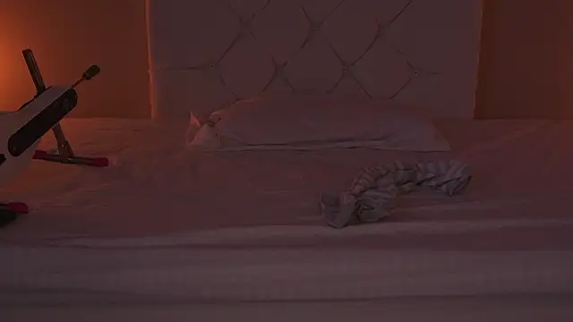 Dollhell online show from 03.11.26