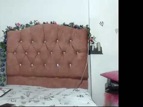 Snapshot of samanta_rosse20 chatting on 07.21.26 samanta rosse20 online show from 07.21.26