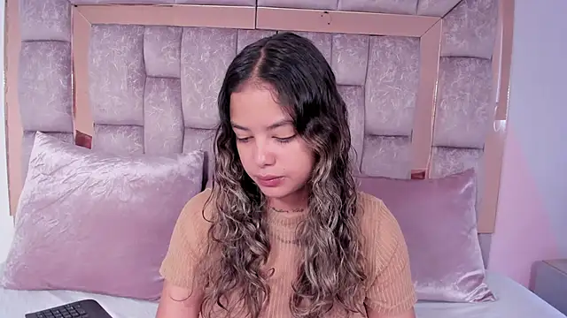 dulce lyraa1 online show from 04.05.26