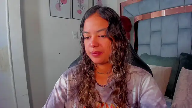 Snapshot of dulce_lyraa1 chatting on 05.02.26 dulce lyraa1 online show from 05.02.26