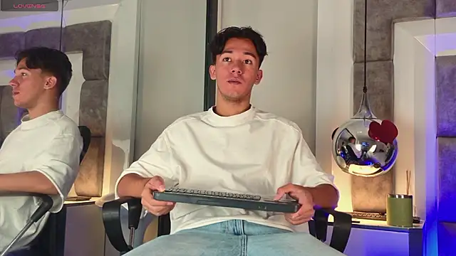 Austin Reedss online show from 03.23.26