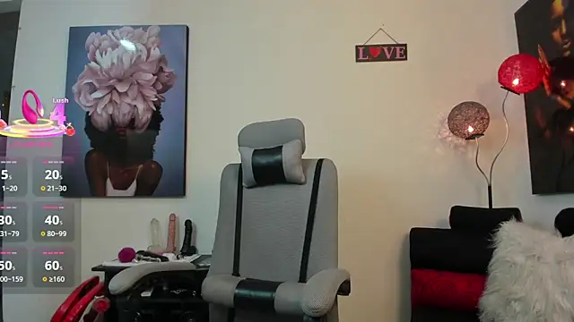 Snapshot of VelvetSirenLight chatting on 03.04.26 VelvetSirenLight online show from 03.04.26