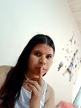 Snapshot of VelvetSirenLight chatting on 03.10.26 VelvetSirenLight online show from 03.10.26