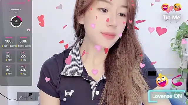 Snapshot of Baixi-01 chatting on 05.10.26 Baixi-01 online show from 05.10.26