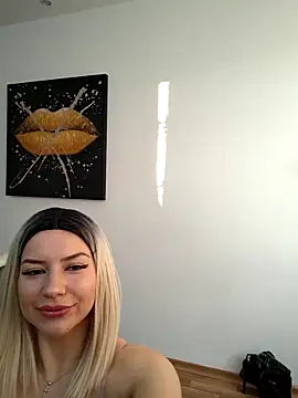 Snapshot of DaisyLuvsYou_ chatting on 03.13.26 DaisyLuvsYou online show from 03.13.26