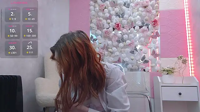 EmberLuna  online show from 04.20.26