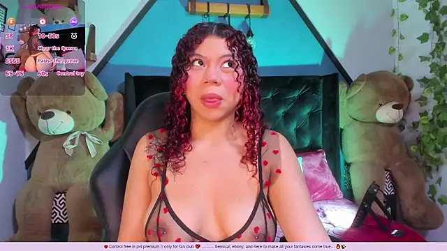 Snapshot of nathasha_ebony chatting on 03.06.26 nathasha ebony online show from 03.06.26