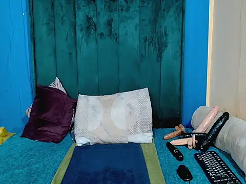 Snapshot of DARKTEMPTATION46XX chatting on 06.11.26 DARKTEMPTATION46XX online show from 06.11.26