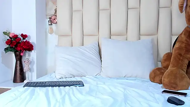 shelseanova online show from 03.02.26