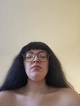 Mommynatrix online show from 05.03.26