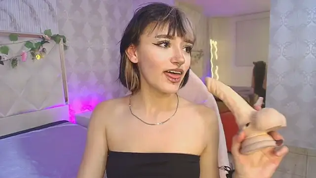 Snapshot of Cloee_tay1 chatting on 07.18.26 Cloee tay1 online show from 07.18.26
