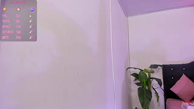 LINDSAY TAY online show from 05.11.26