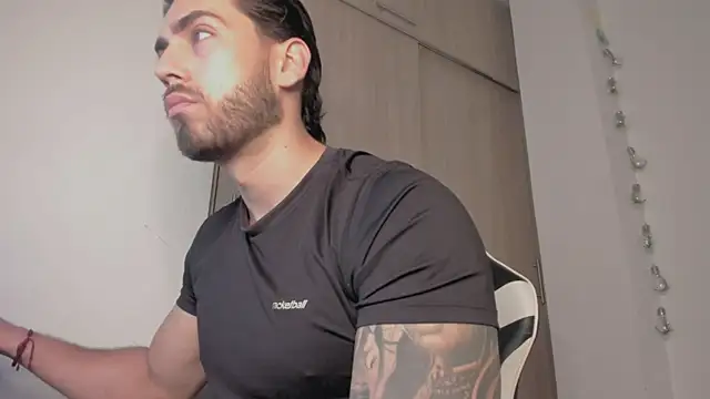 Axel  Blaze online show from 04.20.26