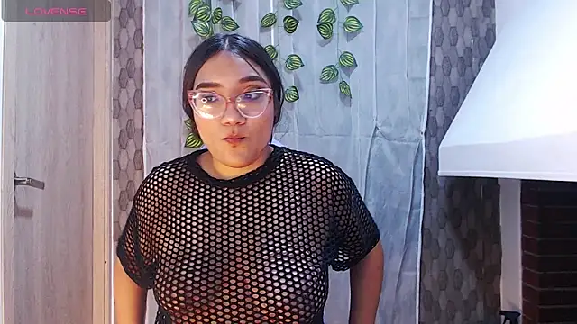 Snapshot of anyela_donecm chatting on 03.31.26 anyela donecm online show from 03.31.26