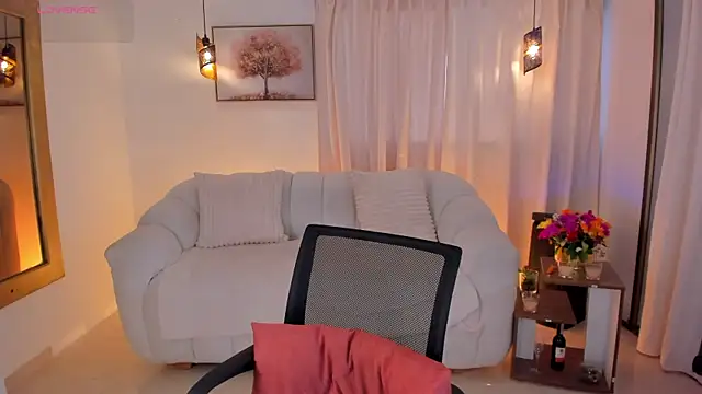 IsabellaLux  online show from 03.28.26