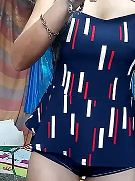 Snapshot of yuliitza4 chatting on 03.20.26 yuliitza4 online show from 03.20.26