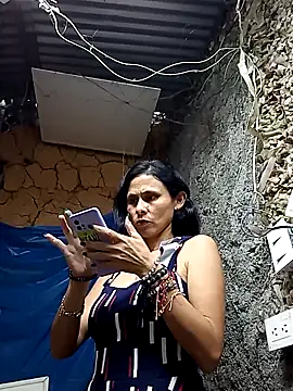 Snapshot of yuliitza4 chatting on 03.30.26 yuliitza4 online show from 03.30.26