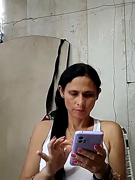 yuliitza4 online show from 05.10.26