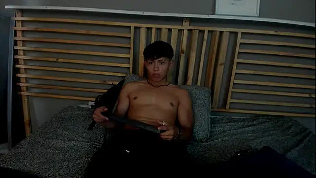 Snapshot of clark_ken01 chatting on 04.20.26 clark ken01 online show from 04.20.26