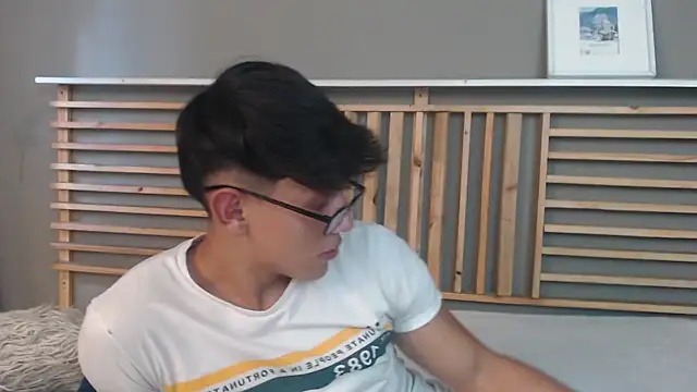 Snapshot of clark_ken01 chatting on 06.11.26 clark ken01 online show from 06.11.26