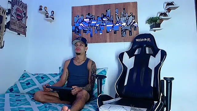 AdamsDvi online show from 04.19.26