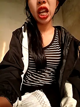 Snapshot of eanna88 chatting on 04.21.26 eanna88 online show from 04.21.26