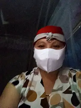 Snapshot of Heylen_hooo chatting on 02.26.26 Heylen hooo online show from 02.26.26