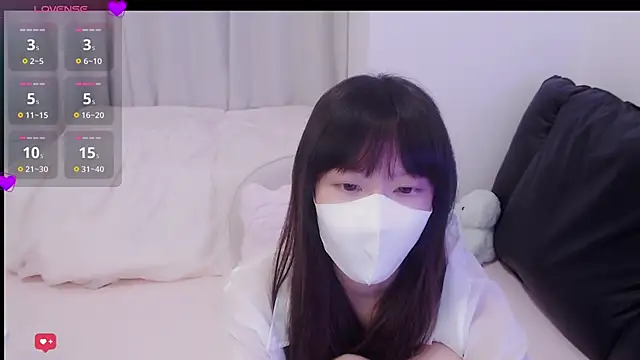 AiIris1 online show from 04.08.26