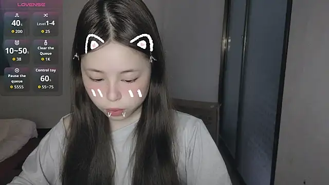 F-Yihao online show from 04.03.26