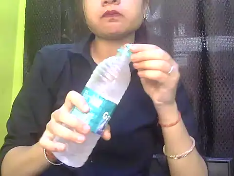 Aani 0 online show from 04.04.26