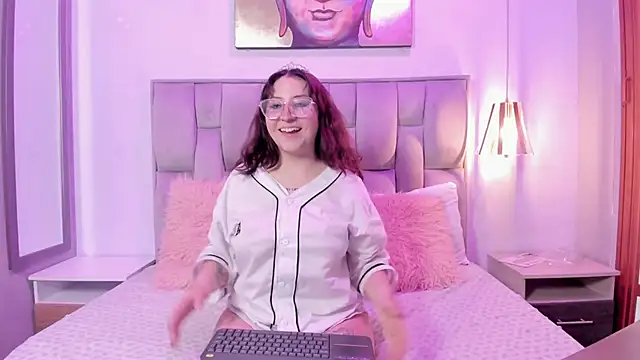 Maddie-LesYoux online show from 02.27.26