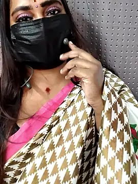 Cutie Nila online show from 03.17.26