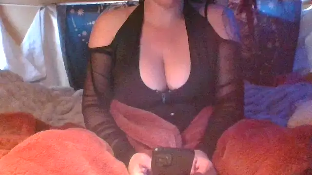 Snapshot of desbayana chatting on 02.28.26 desbayana online show from 02.28.26